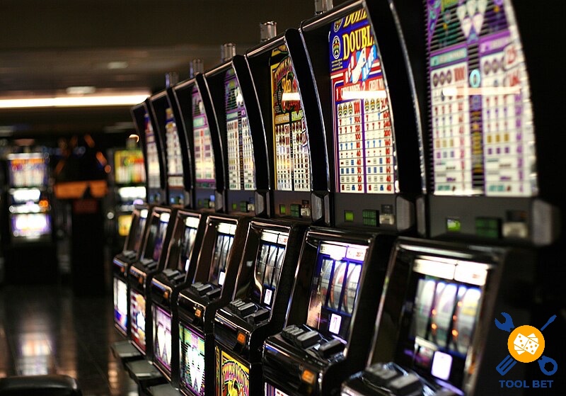 Cùng tool bet tìm hiểu về Slot Machine nhé 